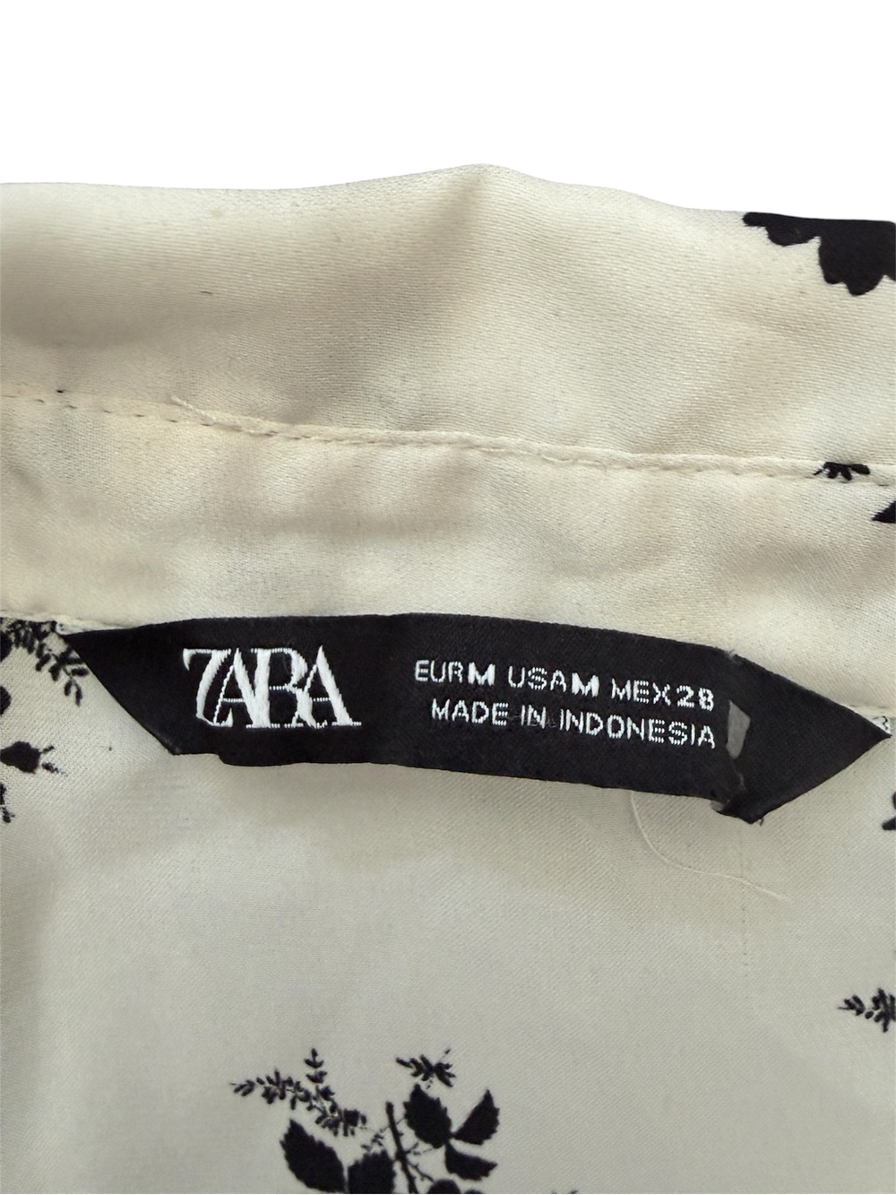 Zara - Picture 3 of 5